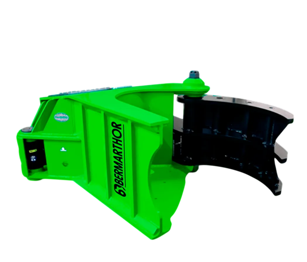 Cisalha Florestal BI 600: Corta troncos de 270mm a 700mm, ideal para Escavadoras de 30T a 50T