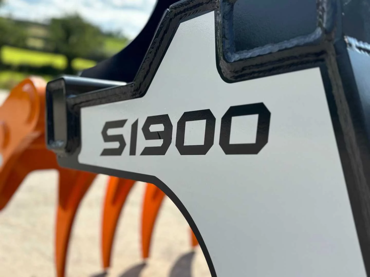 Bermarthor- Scorpion S1900-4